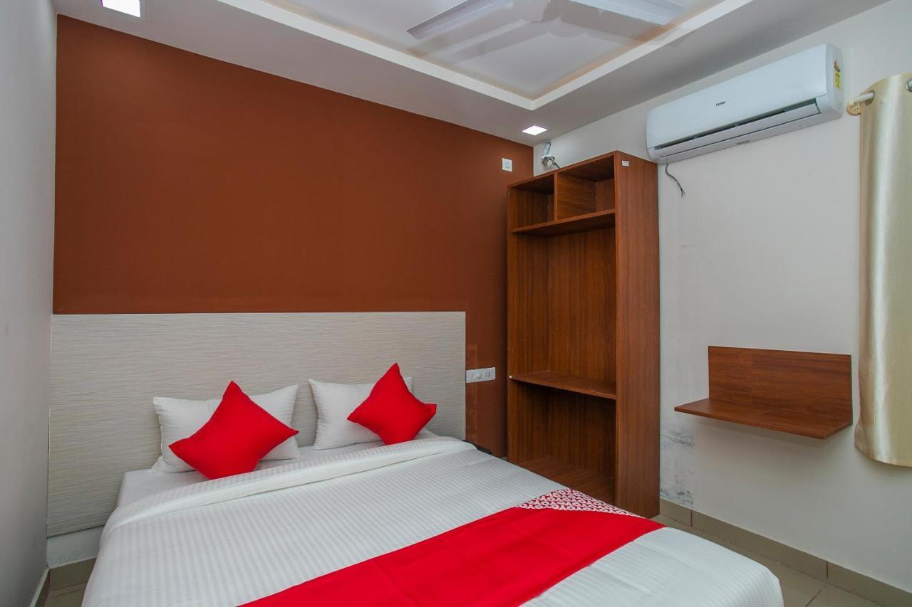 Hotel O Varcity Phi Premium Pavilion ,Above Hdfc Bank ,Near Anjaneya Temple Madiwala, Hosur Main R Bangalore Buitenkant foto